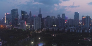 黄昏时分的深圳。中国福田区。鸟瞰图