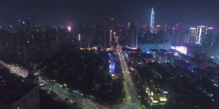 照亮深圳的夜晚。福田区和罗湖区。中国鸟瞰图