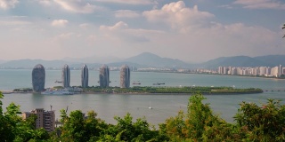 三亚市湾阳光日著名的公园，山顶酒店度假岛全景4k时间，中国海南