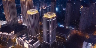 城市夜景的超光速鸟瞰图