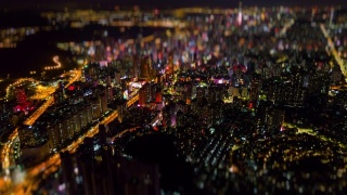 夜间深圳市区交通道路街道道路航拍全景4k倾斜移位时间推移中国视频素材模板下载
