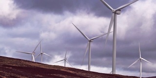 苏格兰高地的风力涡轮机发电可再生能源