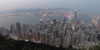 时光流逝摩天大楼香港维多利亚港的时光流逝。