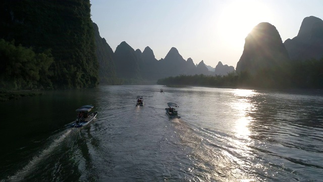 鸟瞰图的风景阳朔，广西，桂林市，中国