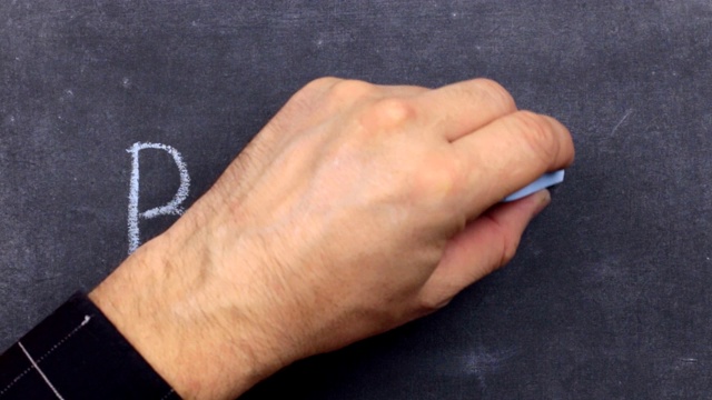 Word BLOG，用粉笔在黑板上手写。