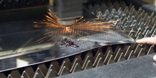 金属板材的工业激光切割工艺