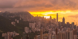 在香港渣甸山拍摄的香港天际线移动云电影