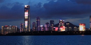 深圳后海金融大厦夜景/中国深圳