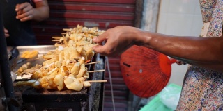 泰国街头小吃，烤鱿鱼