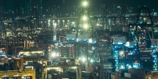 葵青货柜码头夜景图