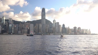 维多利亚港全景和香港天际线在中国视频素材模板下载