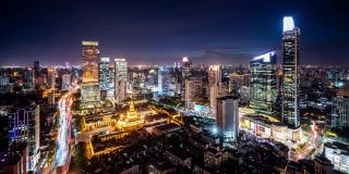 T/L WS HA晚上的现代摩天大楼/中国上海