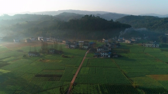 四川乡村和乡村的景色