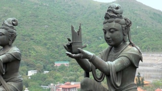 香港大屿山的佛教雕像视频素材模板下载