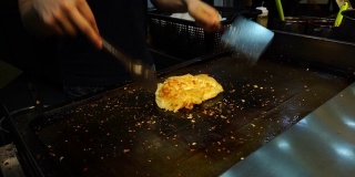 厨师制作台湾煎饼