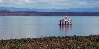 英国苏格兰克罗马蒂湾海上石油平台