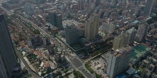 晴天珠海市区交通十字路口高空俯视图4k中国