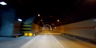中国陕西坡夫公路隧道施工
