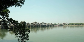 中国著名历史建筑:广济桥