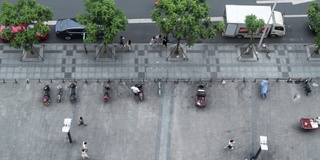 平移TL俯视图:成都晚上的街道，中国