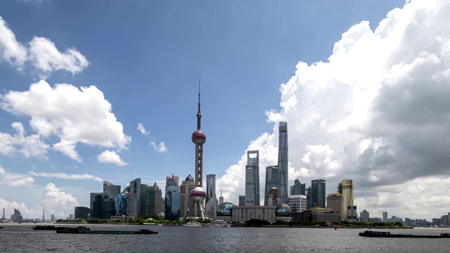 4K时间推移的全景天际线上海中国