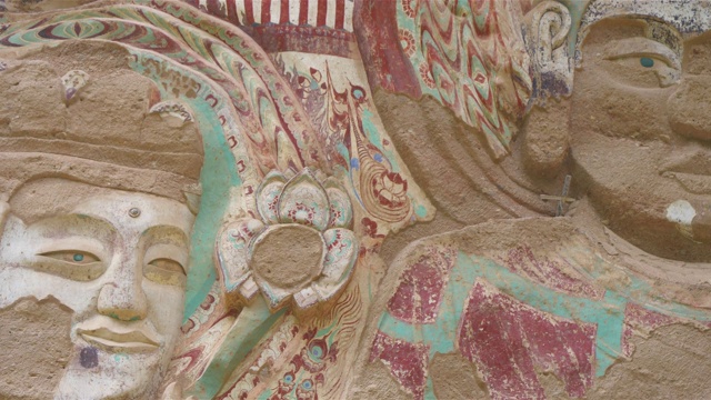 中国古代传统的甘肃天水巫山水幕洞窟腊少寺石窟浮雕