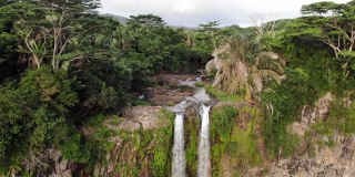 Chamarel瀑布，黑峡谷国家公园，毛里求斯