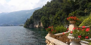 科莫湖。从美丽的意大利别墅Balbianello。