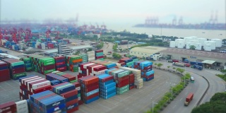 当日著名的深圳港湾交通道路航拍全景4k倾斜漂移中国