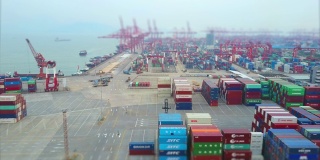 白天时间深圳著名集装箱港湾航拍全景4k倾斜移位中国
