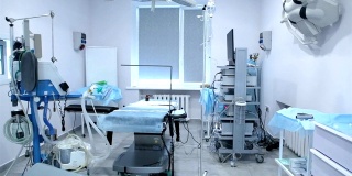 有腹腔镜手术医疗设备的手术室。