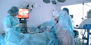 腹腔镜手术一个人腹腔内的腹腔镜手术