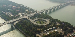 飞越长沙市著名的滨江交通湾大桥晴日航拍4k中国全景图