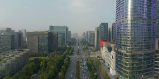 白天拍摄成都市著名金融区区交通街道航拍4k中国全景图