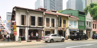 摄影相机拍摄时间流逝老建筑和街道交通，新加坡