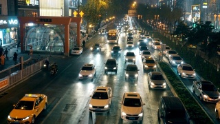 夜晚的城市交通视频素材模板下载