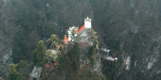 塔云山鸟瞰图，中国陕西著名的道教寺庙。