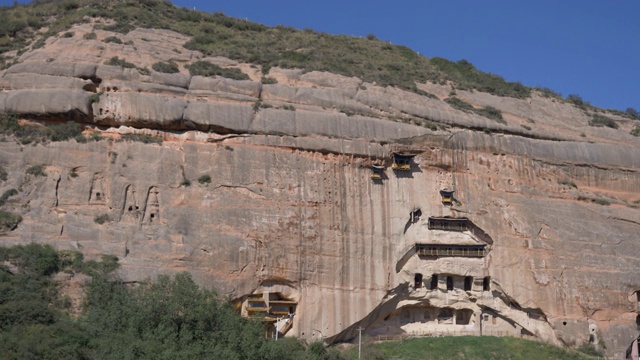 中国甘肃张掖的石窟马提寺景色优美。