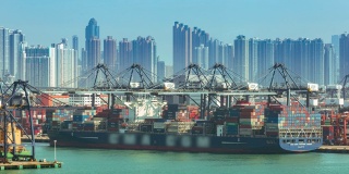 4K延时:码头商埠的集装箱货物仓库，工作吊车桥为企业物流、进出口、海运或运输卸箱