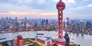 4K:上海东方明珠和外滩日落时光，中国