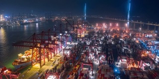 4K延时或超延时:码头商业港口的集装箱夜间仓库，用于商业物流、进出口、航运或运输