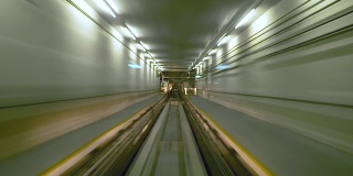 时间流逝自动列车地铁地铁地下管道隧道快速
