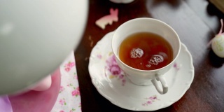 复活节喝一杯果茶
