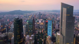 日落时间广州新城市中心广场空中倾斜移位全景4k时间间隔中国视频素材模板下载