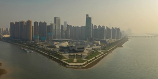 长沙市日落时间著名的市中心文化综合体三角洲湾航空时光流逝全景4k中国