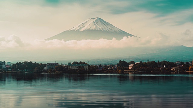 日本川口町的富士山