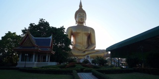 佛寺大佛。这是泰国最大的佛像