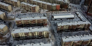 俯瞰雪后的住宅区