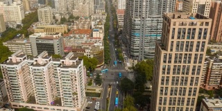 晴天南京城市交通十字路口航拍时间推移全景4k中国