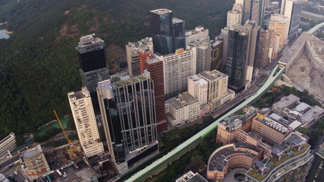 香港航拍v217鸟瞰图低空飞过香港仔地区